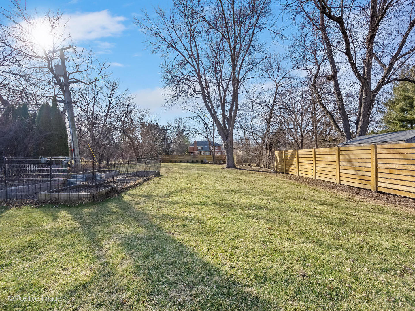 212 Woodstock Avenue, Clarendon Hills, IL 60514