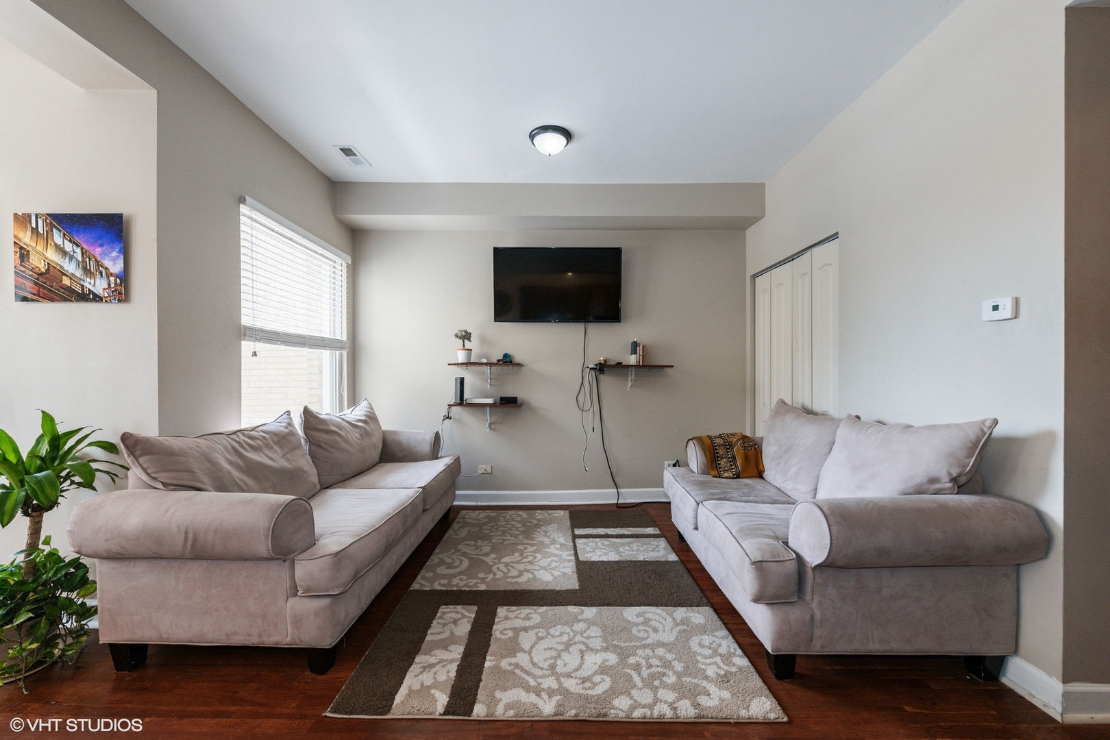 102 N Hamlin Boulevard #D1, Chicago, IL 60624