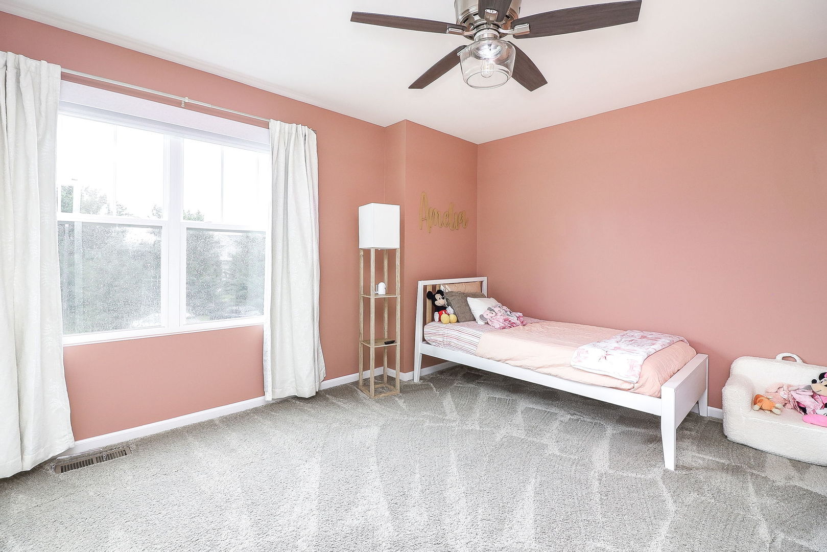 26537 W Countryside Lane, Plainfield, IL 60585