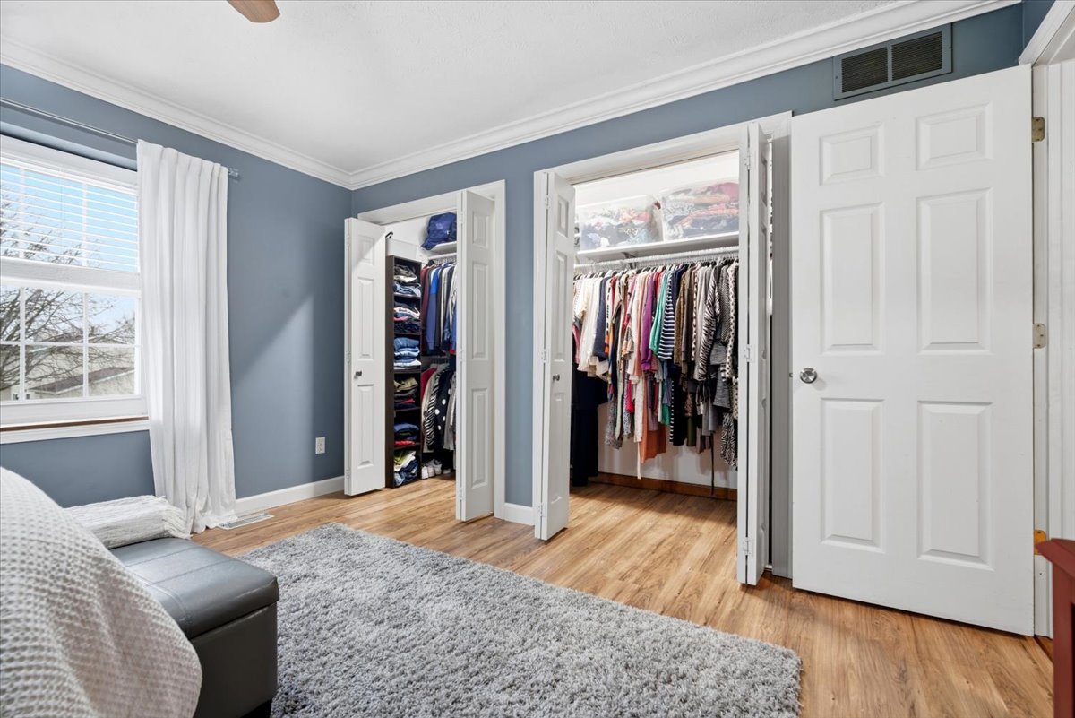 2731 Arrowhead Drive, Bloomington, IL 61704