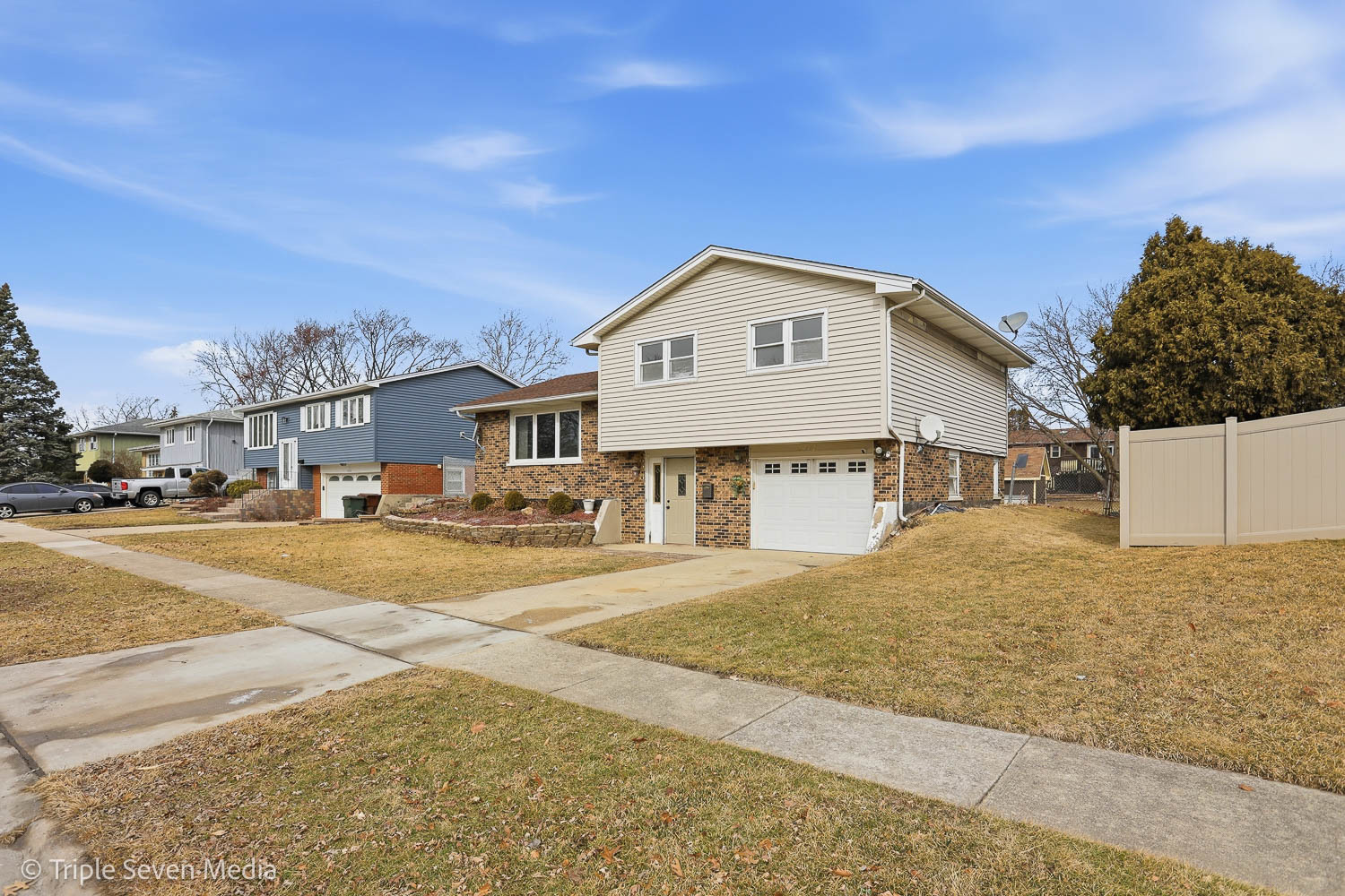 7412 160th Street, Tinley Park, IL 60477