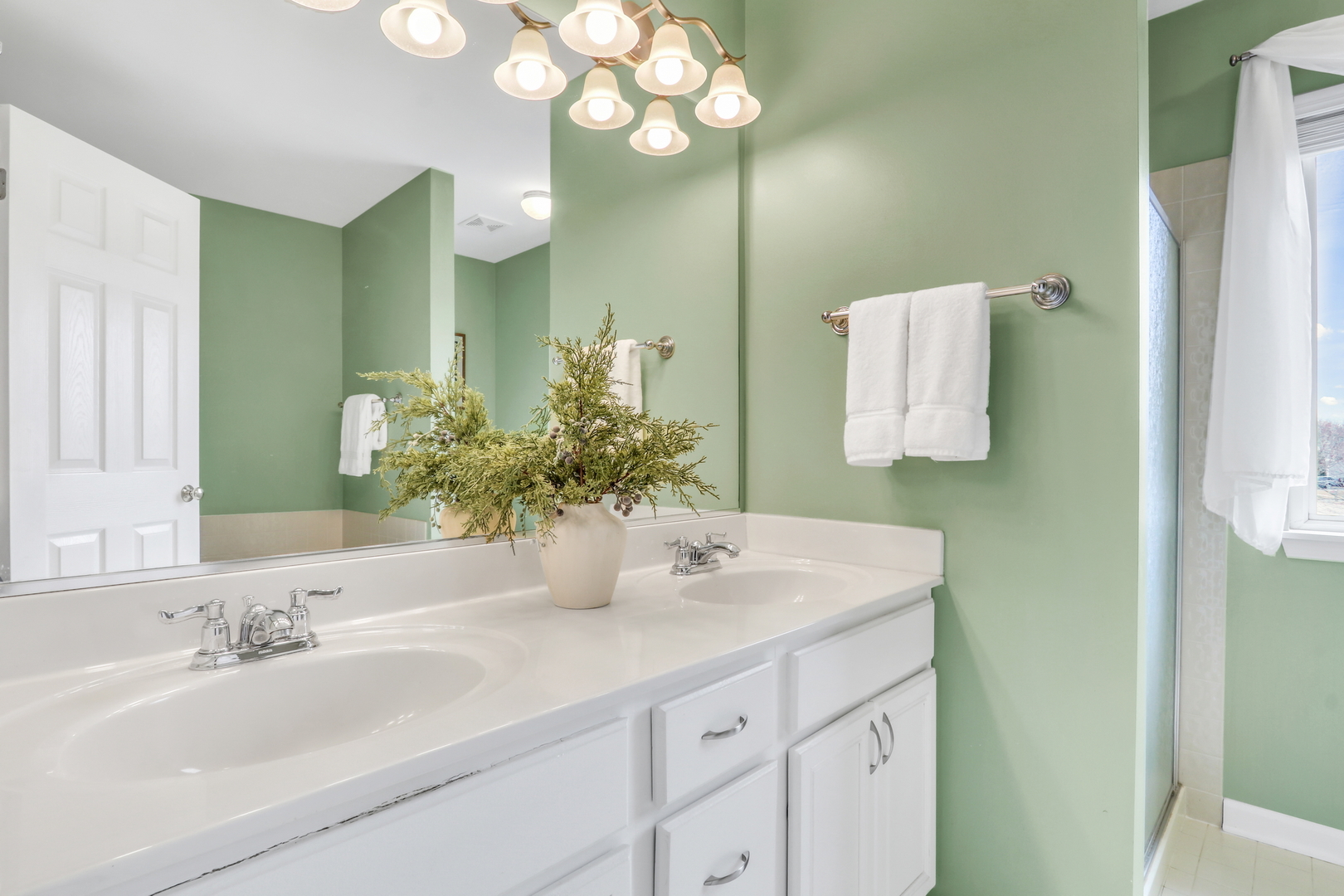 7817 Cascade Way, Gurnee, IL 60031