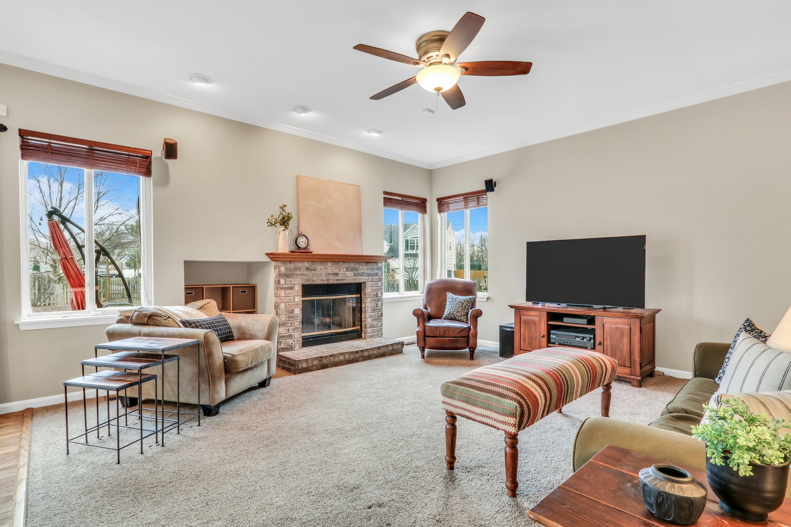 7817 Cascade Way, Gurnee, IL 60031