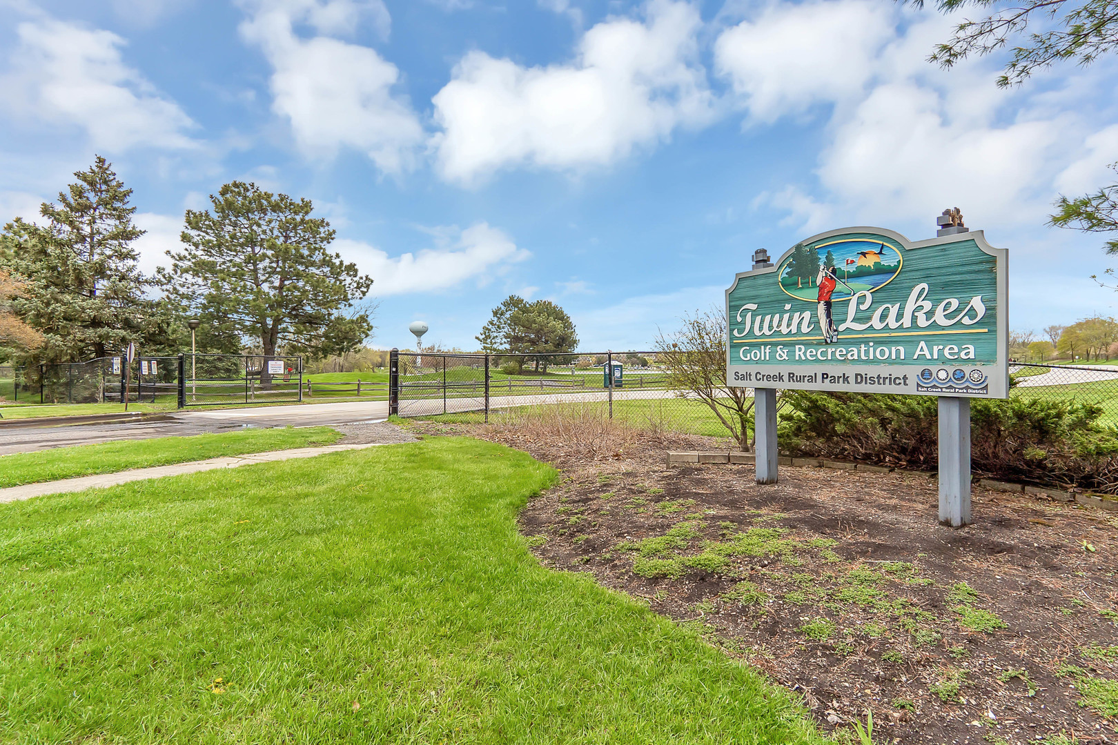 950 E Wilmette Road #325, Palatine, IL 60074