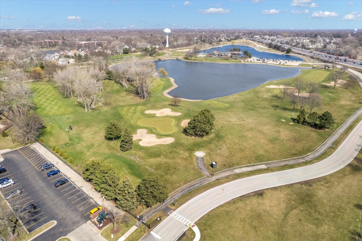 950 E Wilmette Road #325, Palatine, IL 60074