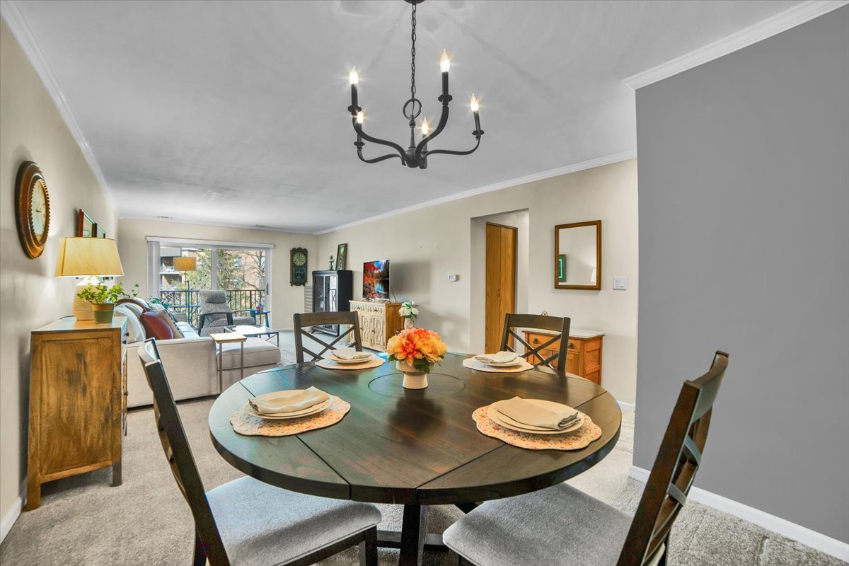 950 E Wilmette Road #325, Palatine, IL 60074