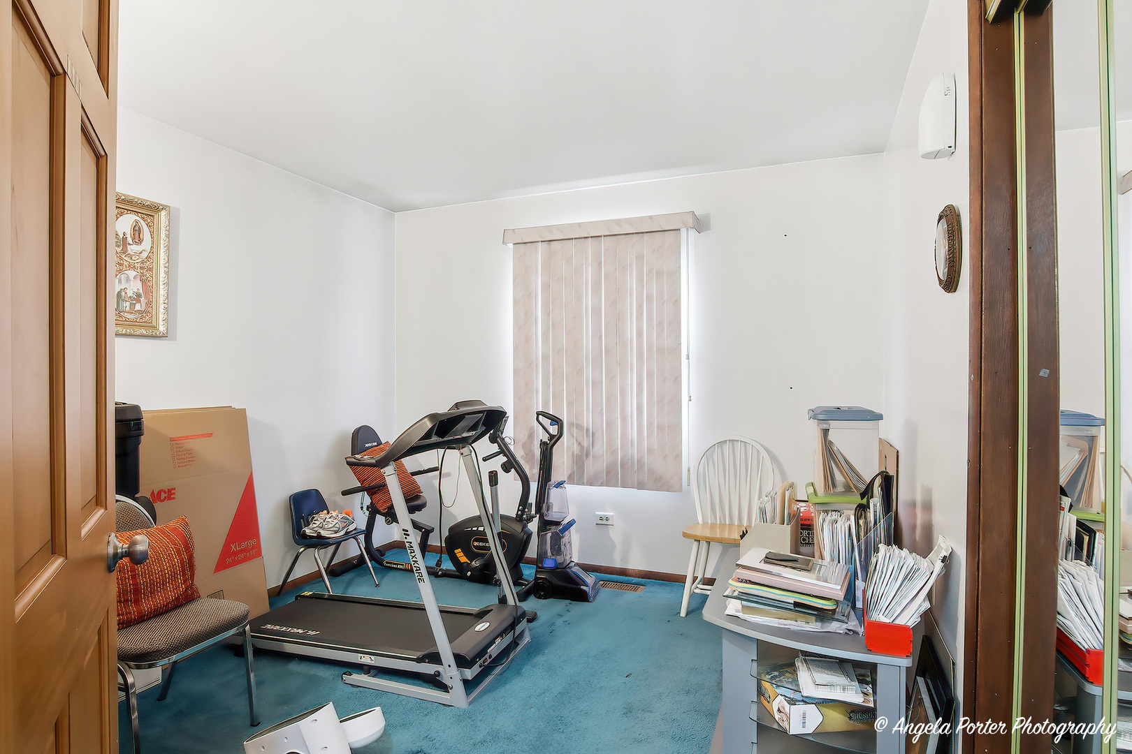 1201 Meadowbrook Drive, Round Lake Beach, IL 60073