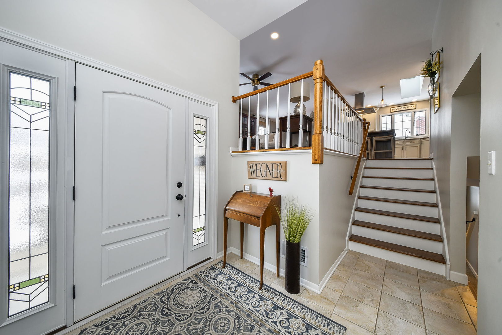 1926 Cheshire Lane, Wheaton, IL 60189