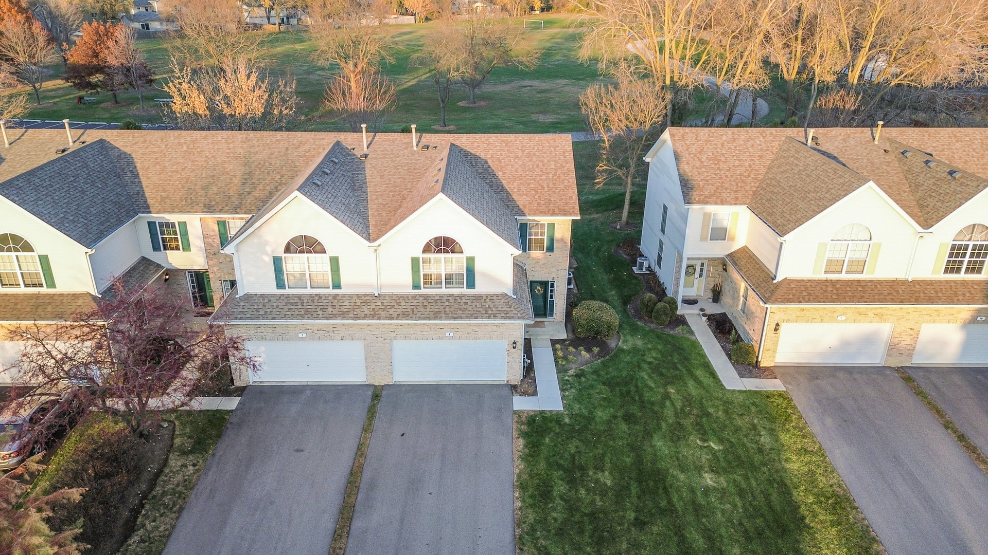 8 Lily Court, Bolingbrook, IL 60440