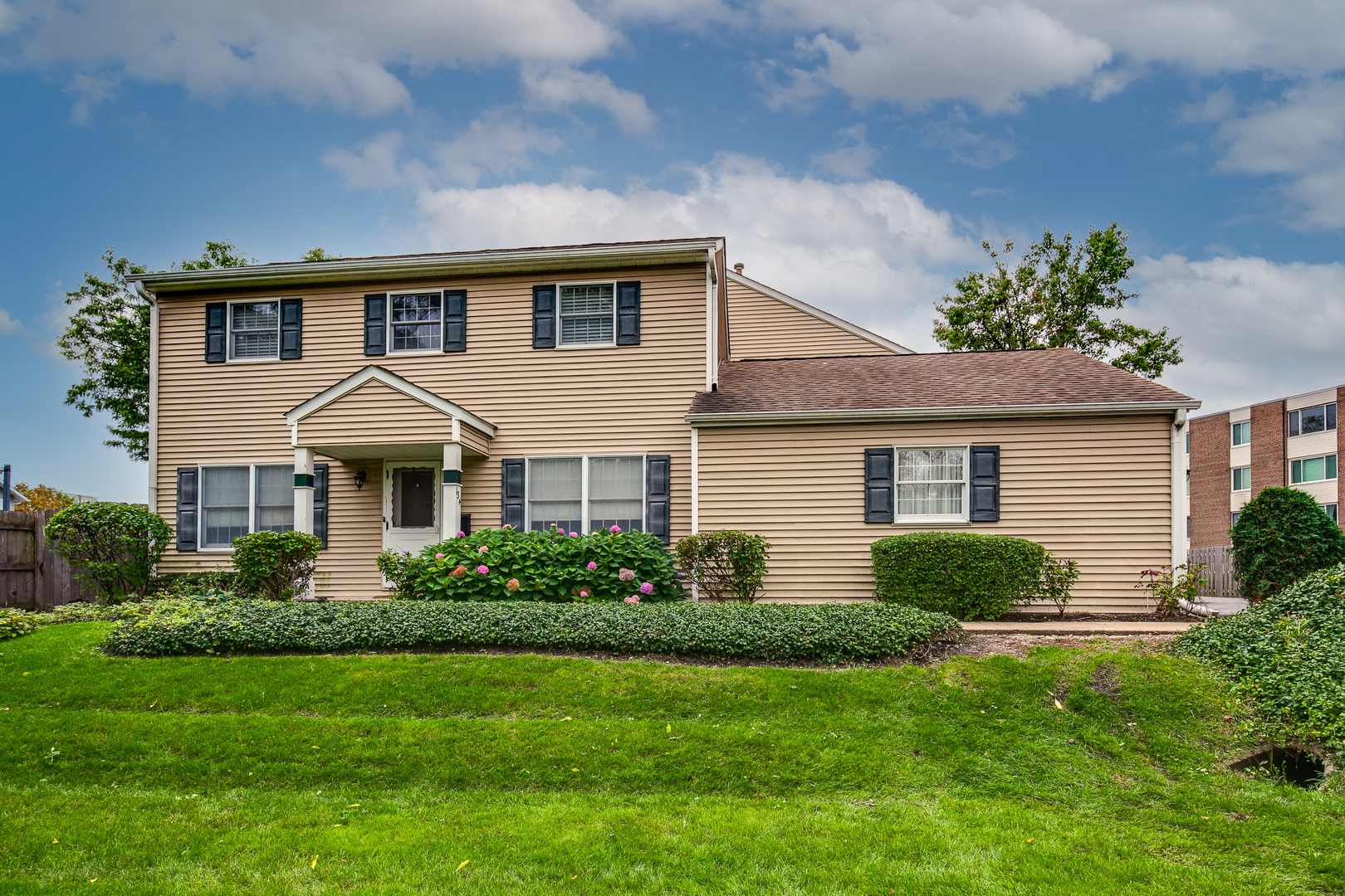 134 W WOOD Street #134, Palatine, IL 60067