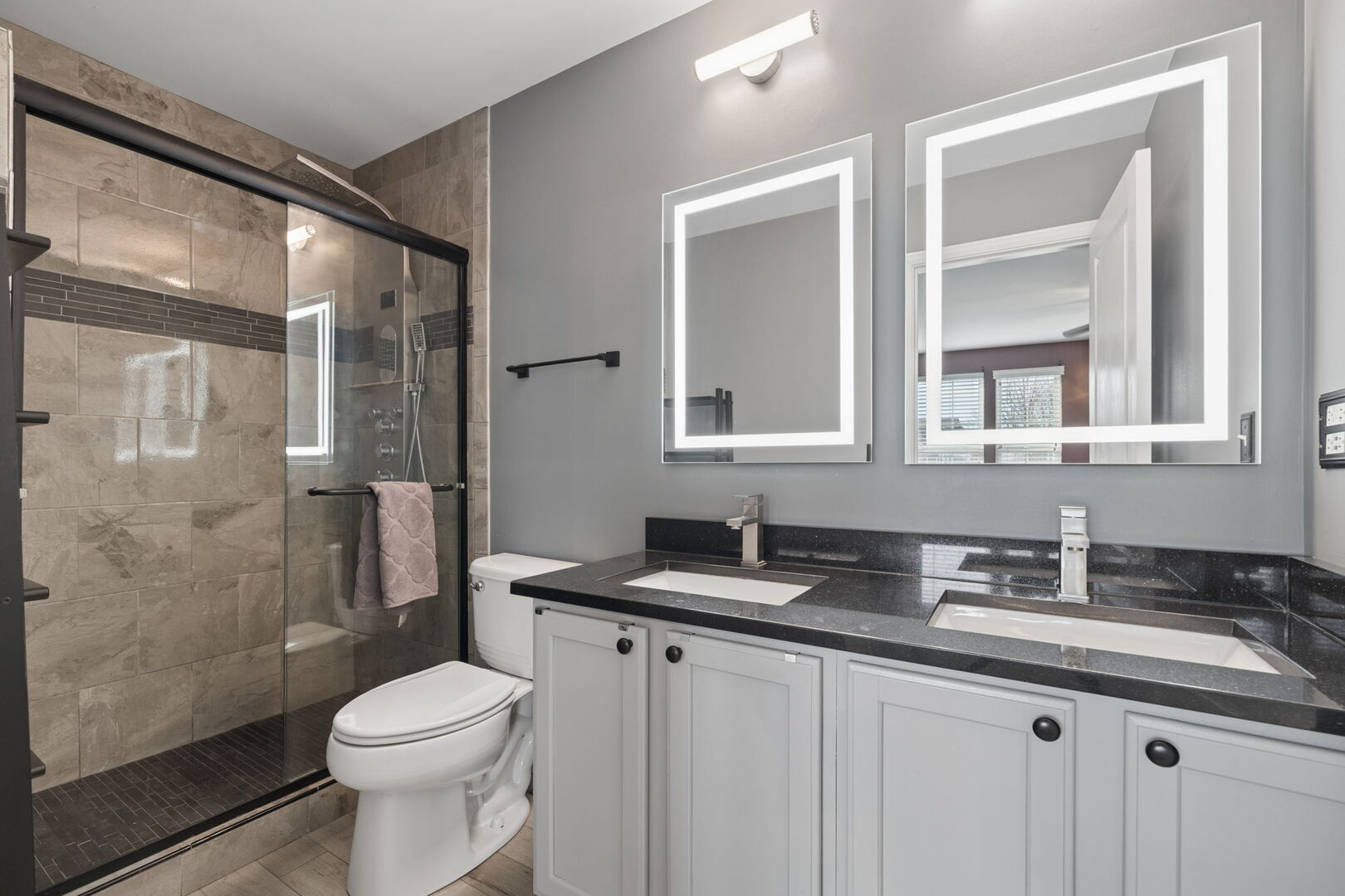 460 Valentine Way, Oswego, IL 60543