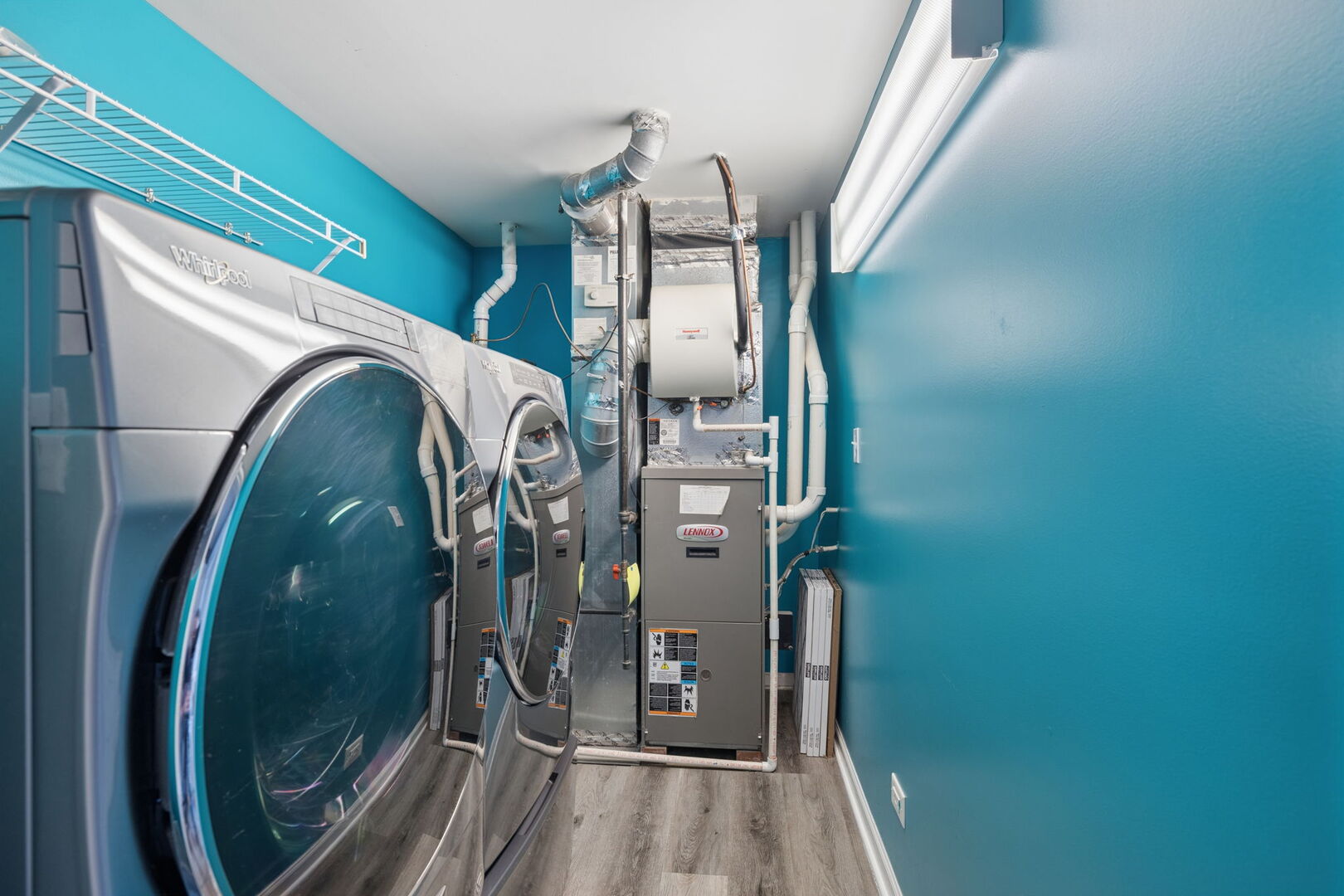 460 Valentine Way, Oswego, IL 60543