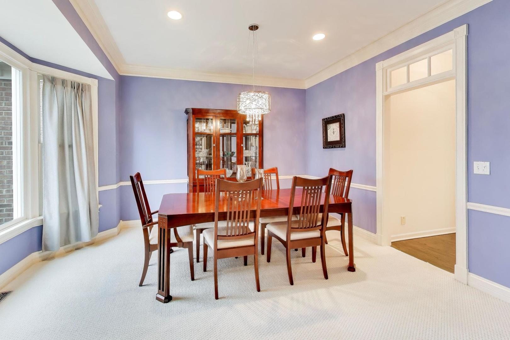 26W401 Torrey Pines Court, Winfield, IL 60190