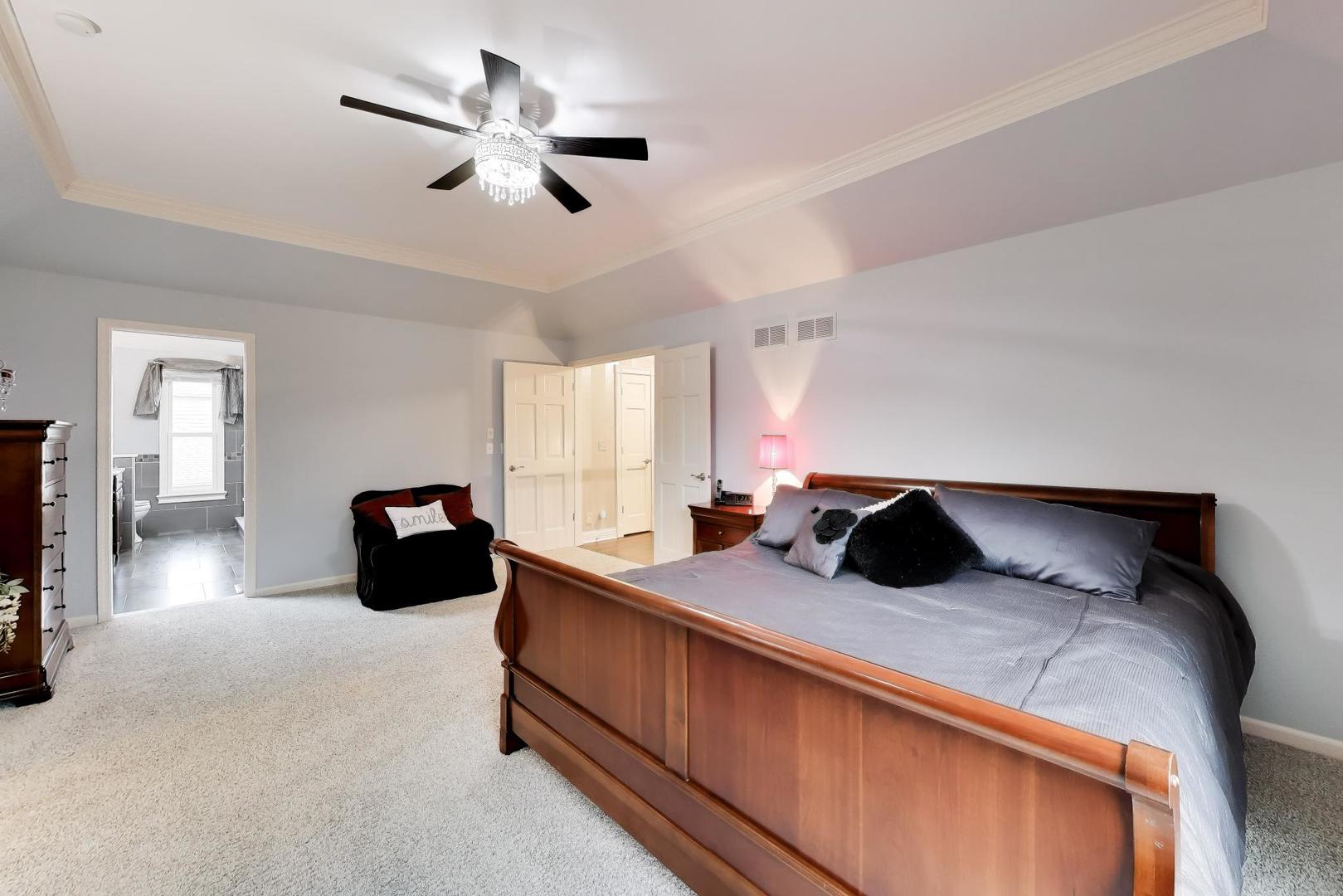 26W401 Torrey Pines Court, Winfield, IL 60190