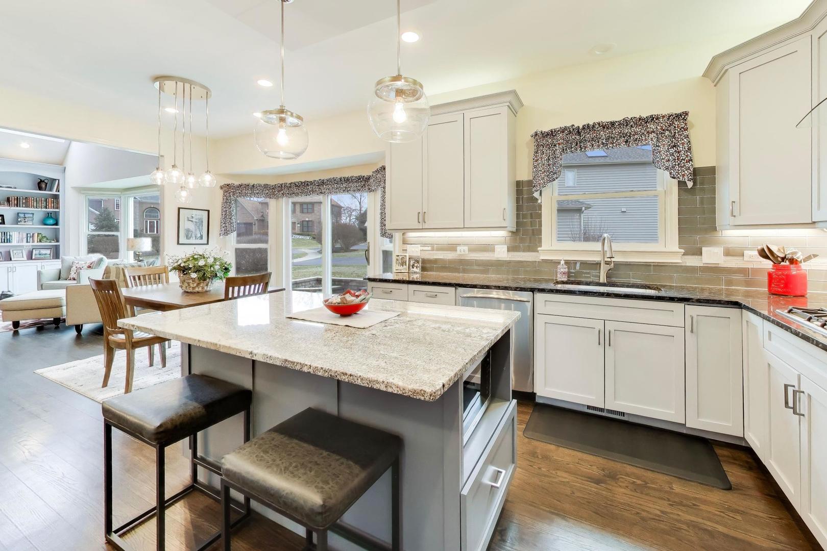 26W401 Torrey Pines Court, Winfield, IL 60190