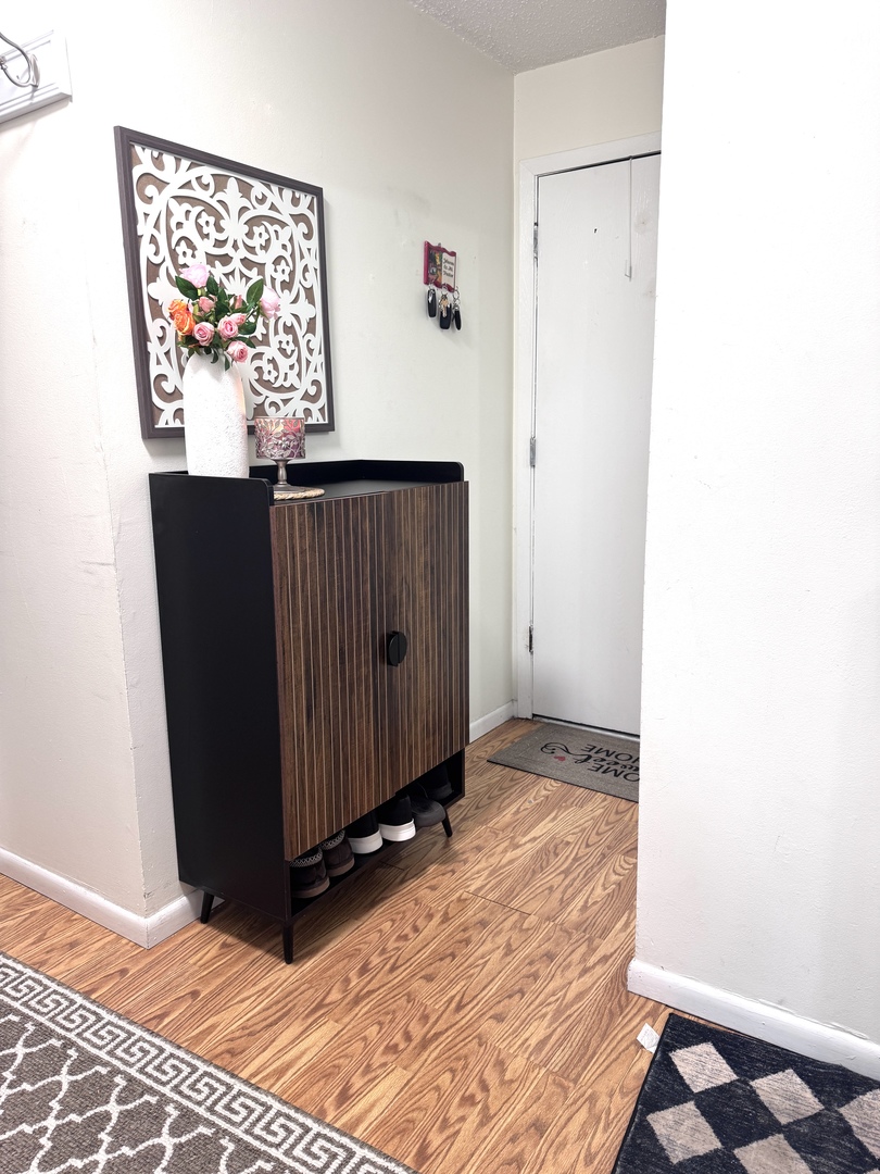 2 Timber Lane #17, Vernon Hills, IL 60061