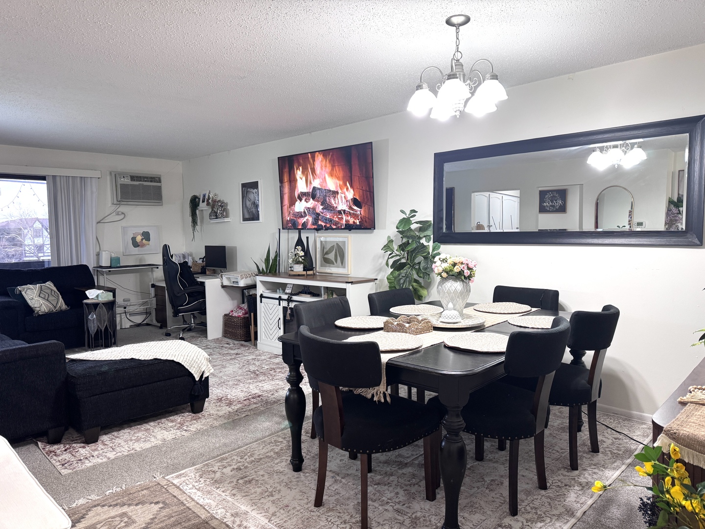 2 Timber Lane #17, Vernon Hills, IL 60061