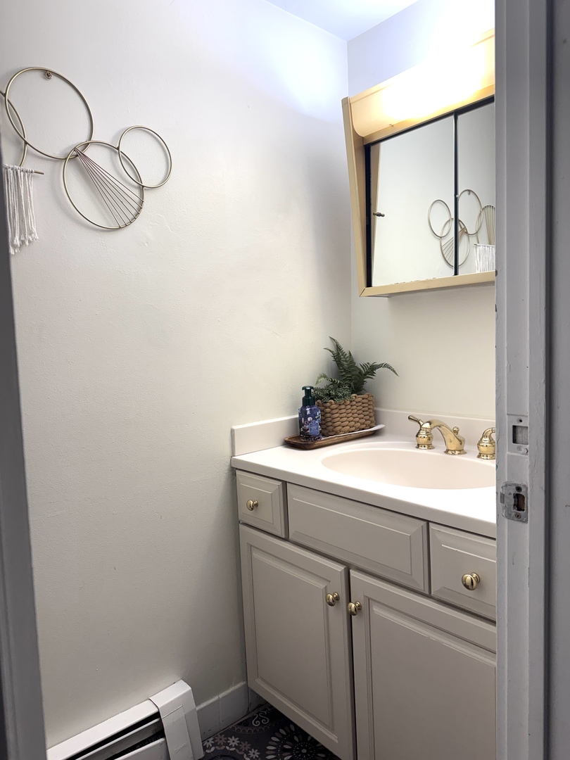 2 Timber Lane #17, Vernon Hills, IL 60061