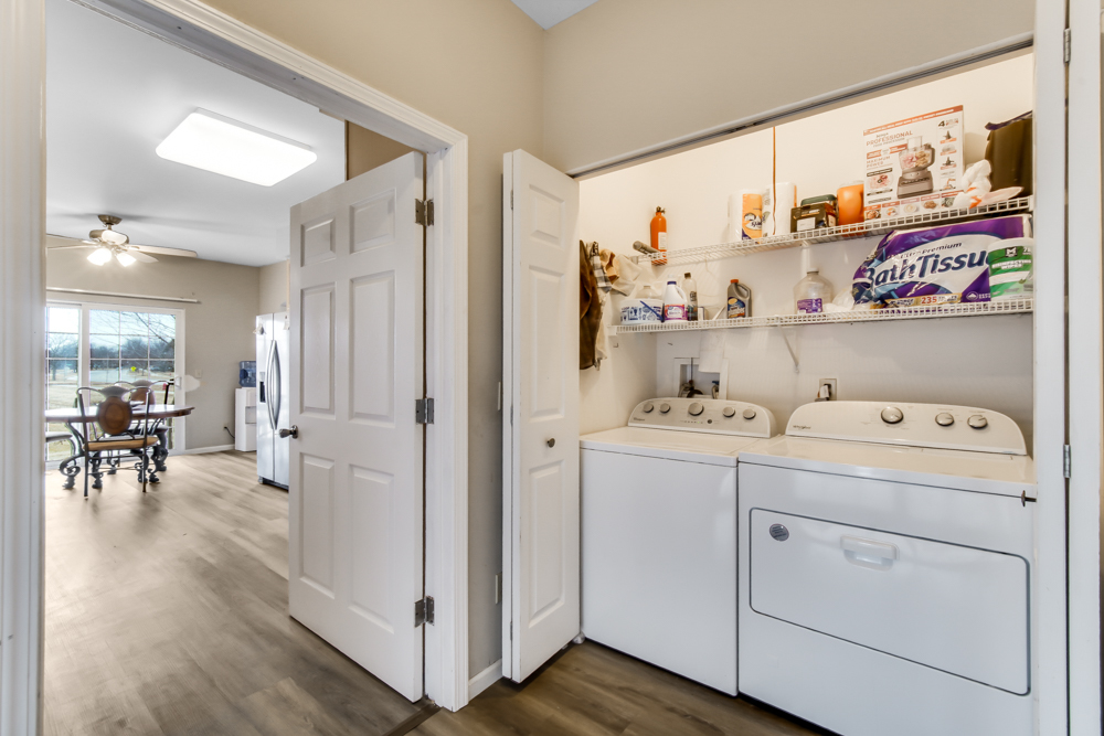 310 Fairwind Court, Montgomery, IL 60538