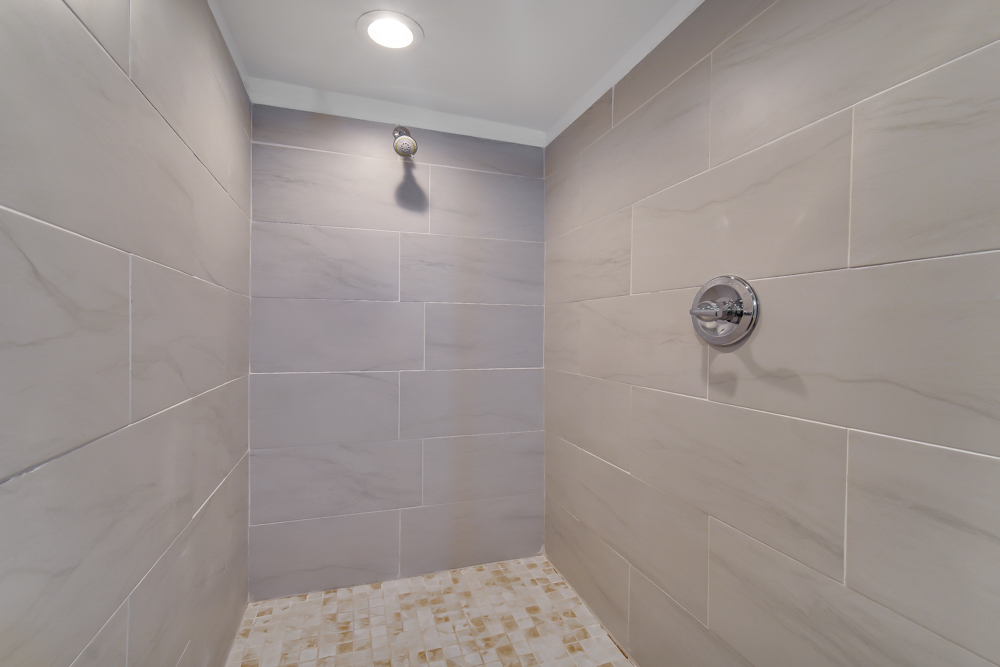 310 Fairwind Court, Montgomery, IL 60538