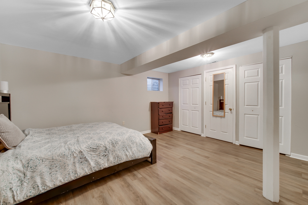 310 Fairwind Court, Montgomery, IL 60538