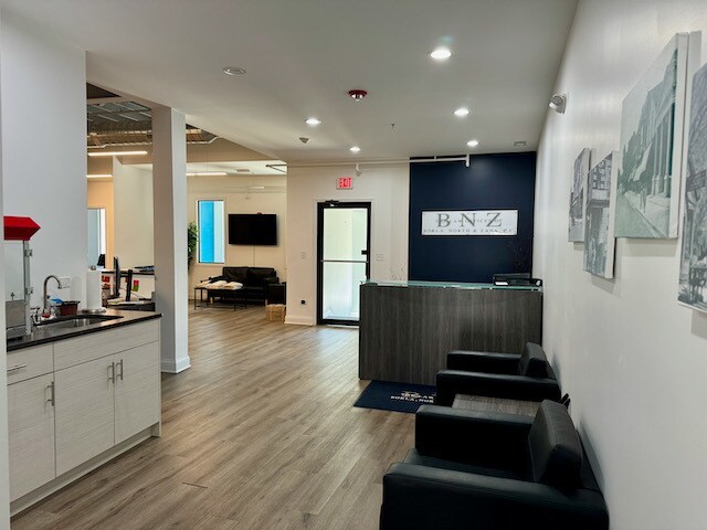 5117 Main Street #C, Downers Grove, IL 60515