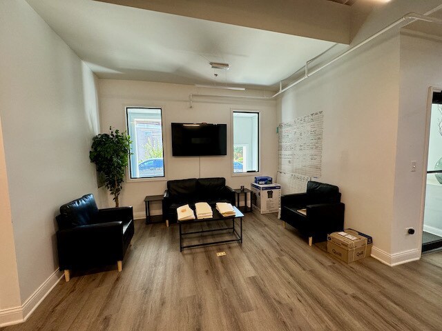 5117 Main Street #C, Downers Grove, IL 60515