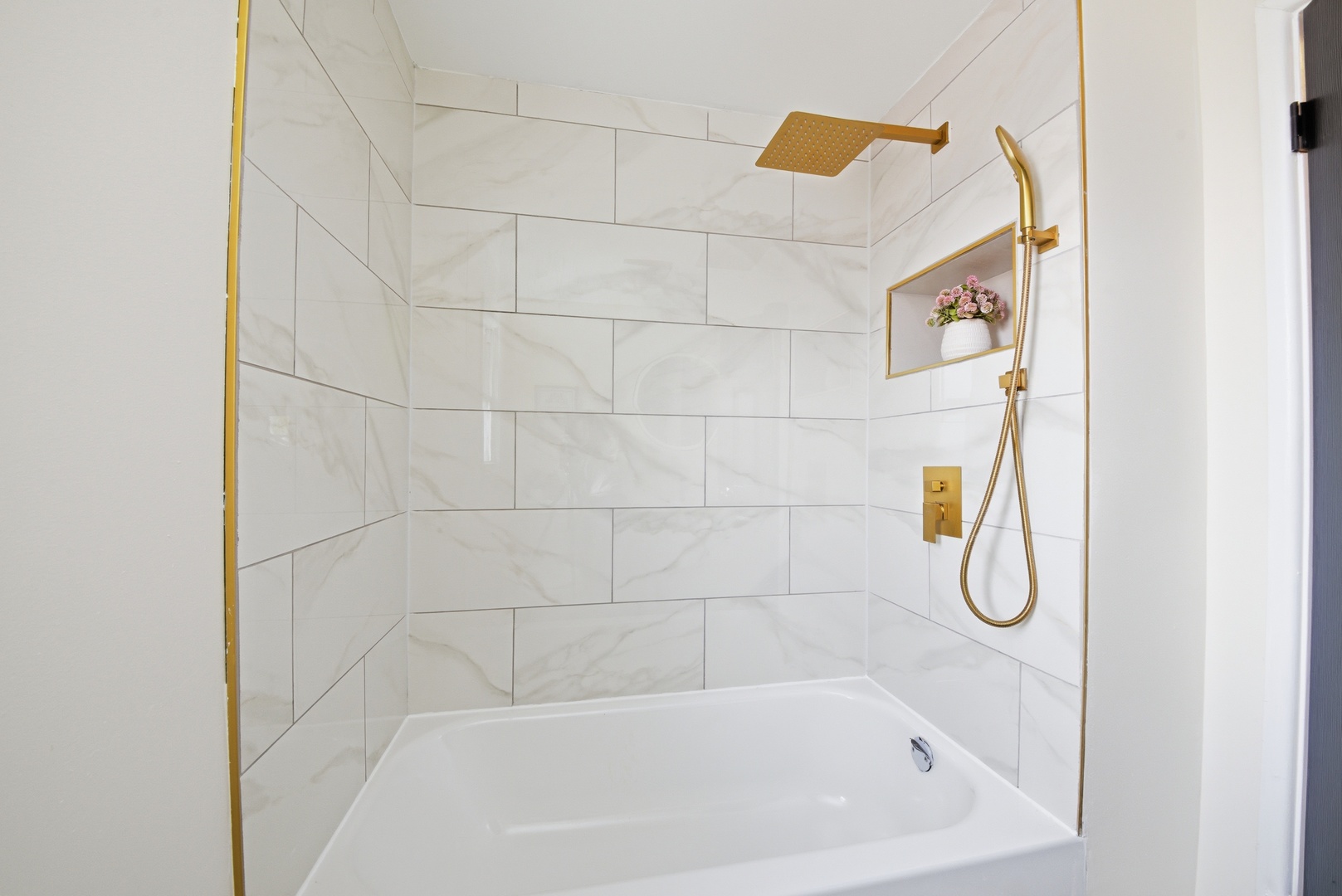 11603 S Loomis Street, Chicago, IL 60643