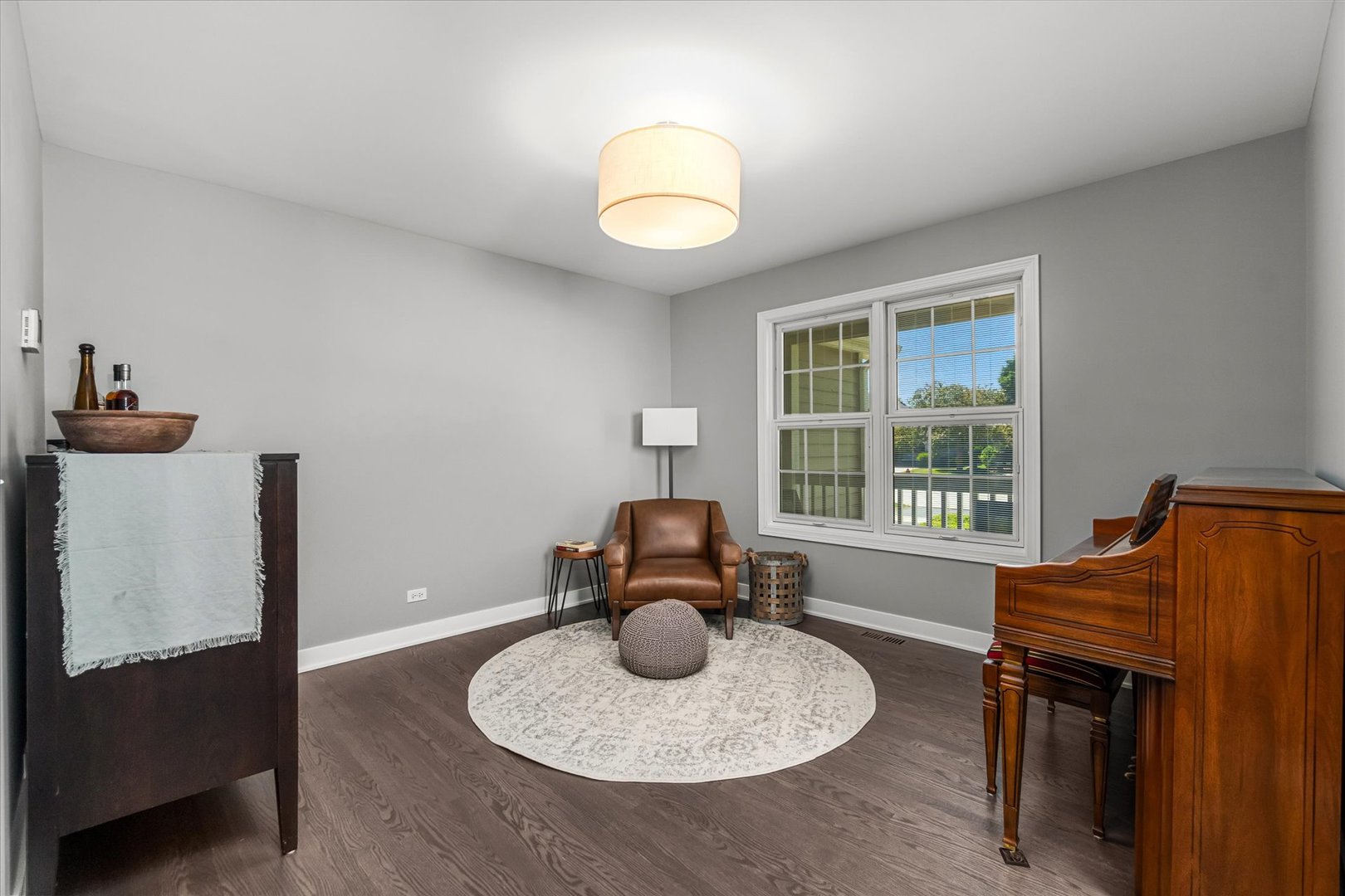 3712 Falkner Drive, Naperville, IL 60564