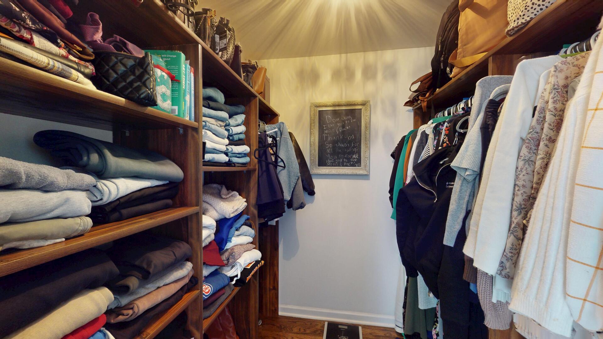 9560 Gross Point Road #404B, Skokie, IL 60076