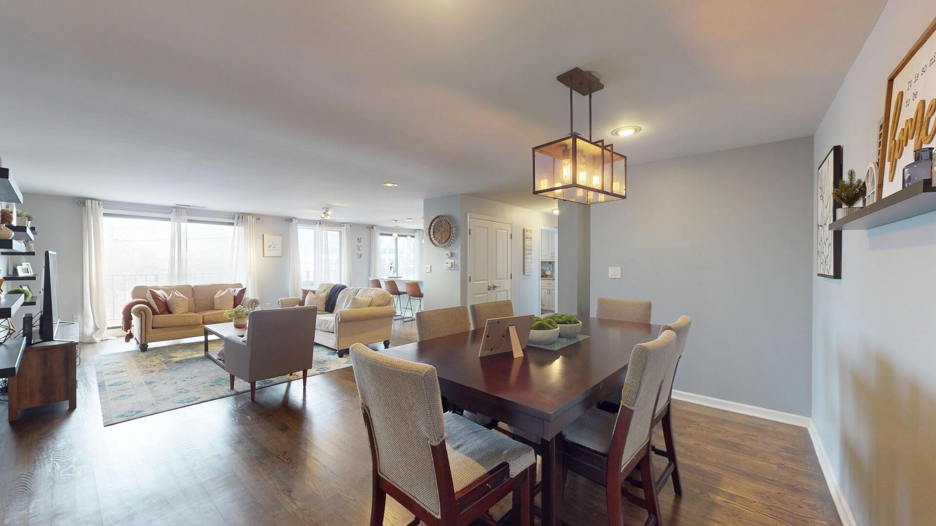 9560 Gross Point Road #404B, Skokie, IL 60076