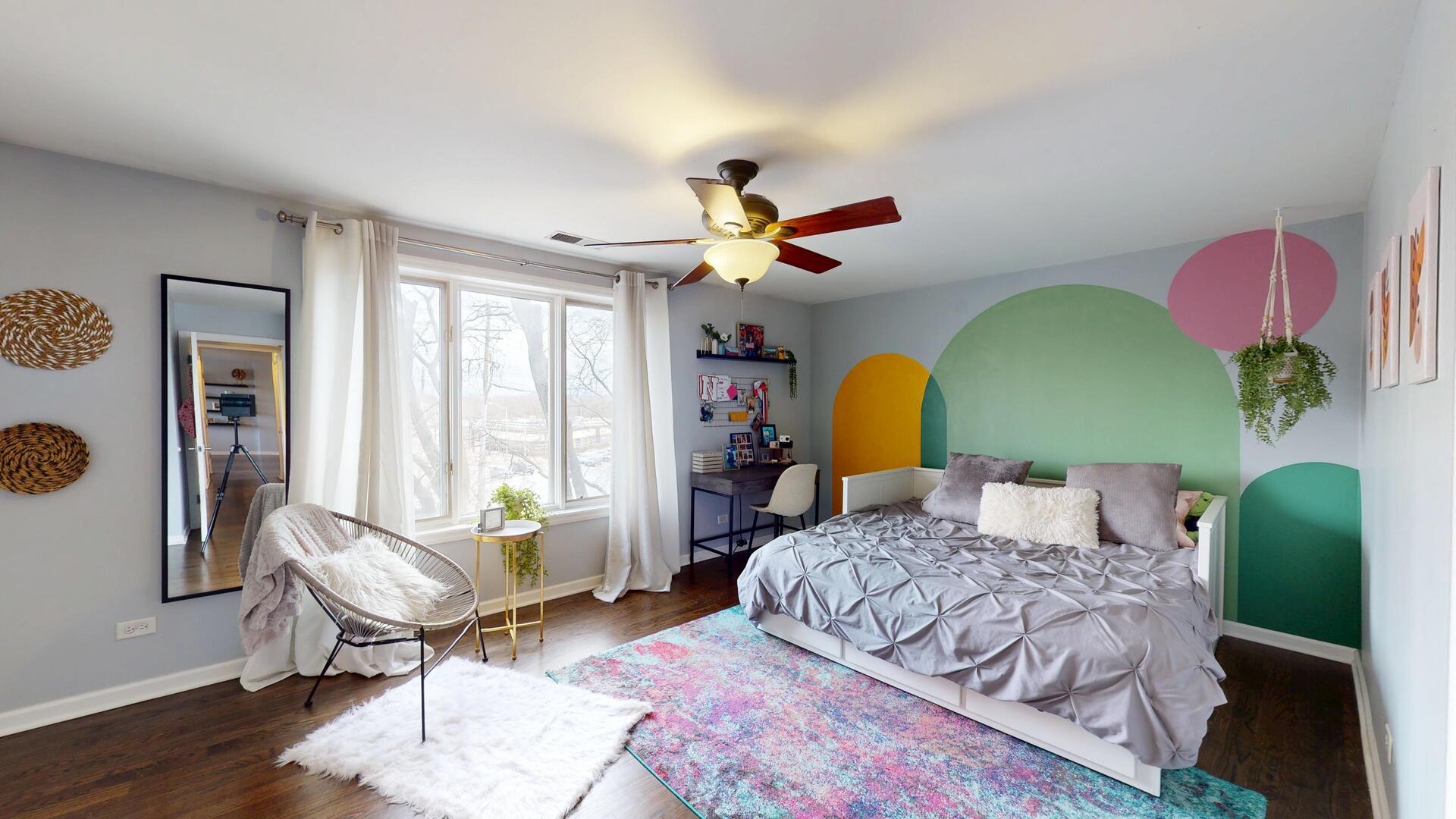 9560 Gross Point Road #404B, Skokie, IL 60076