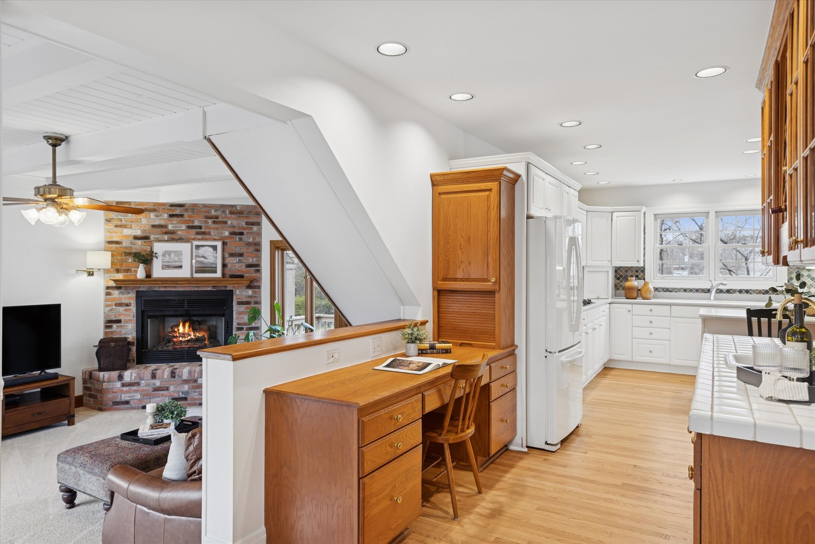 692 Chidester Street, Glen Ellyn, IL 60137