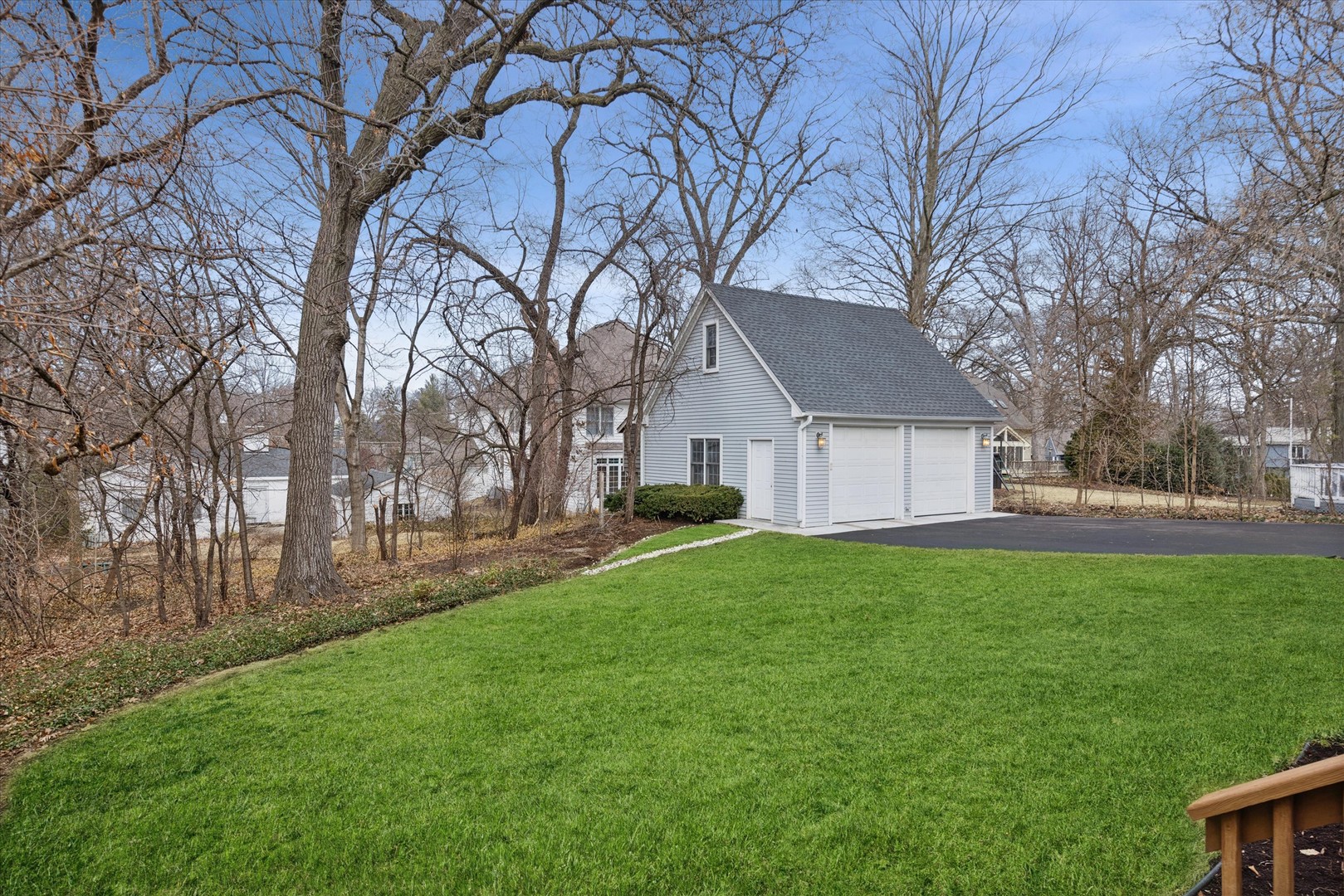 692 Chidester Street, Glen Ellyn, IL 60137