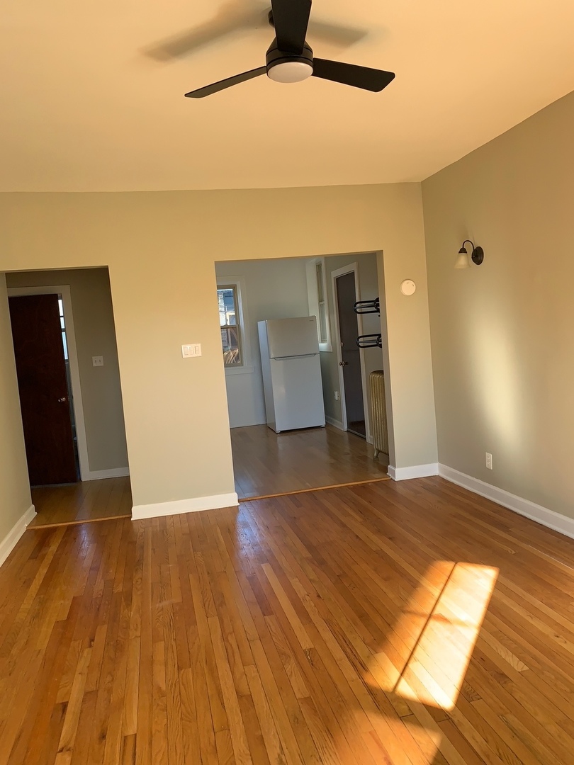 832.5 W Sunnyside Avenue #3E, Chicago, IL 60640