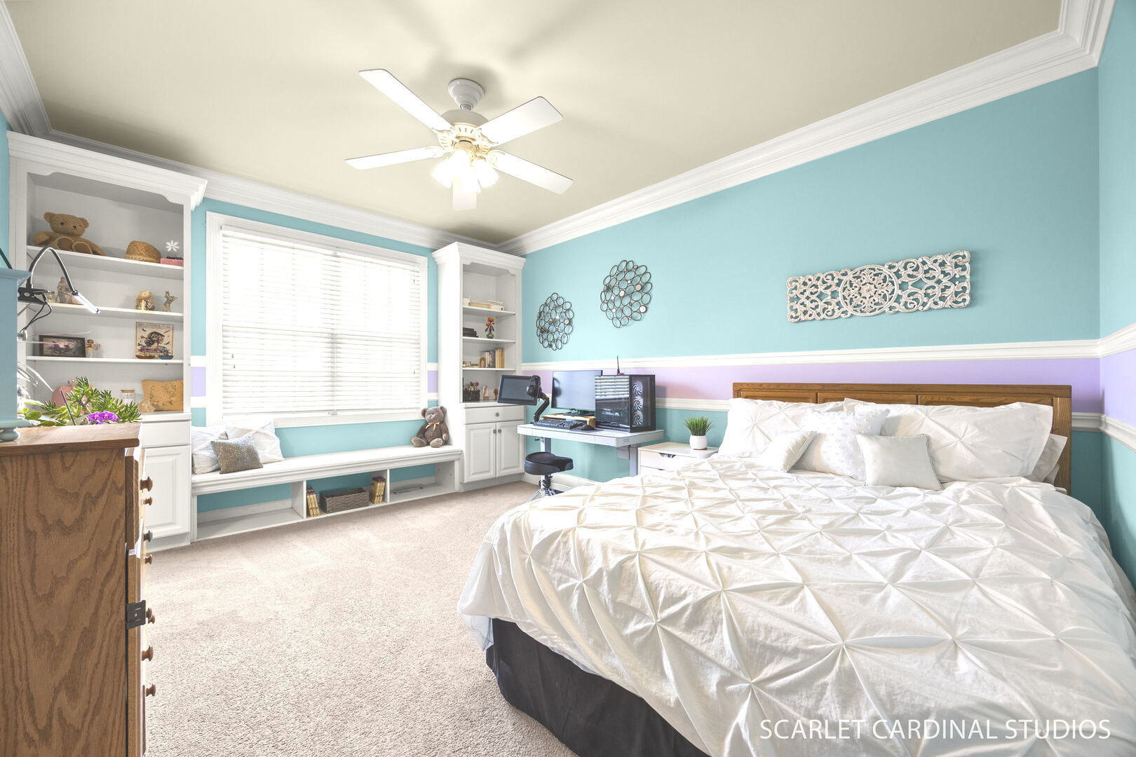 832 Deering Court, West Chicago, IL 60185