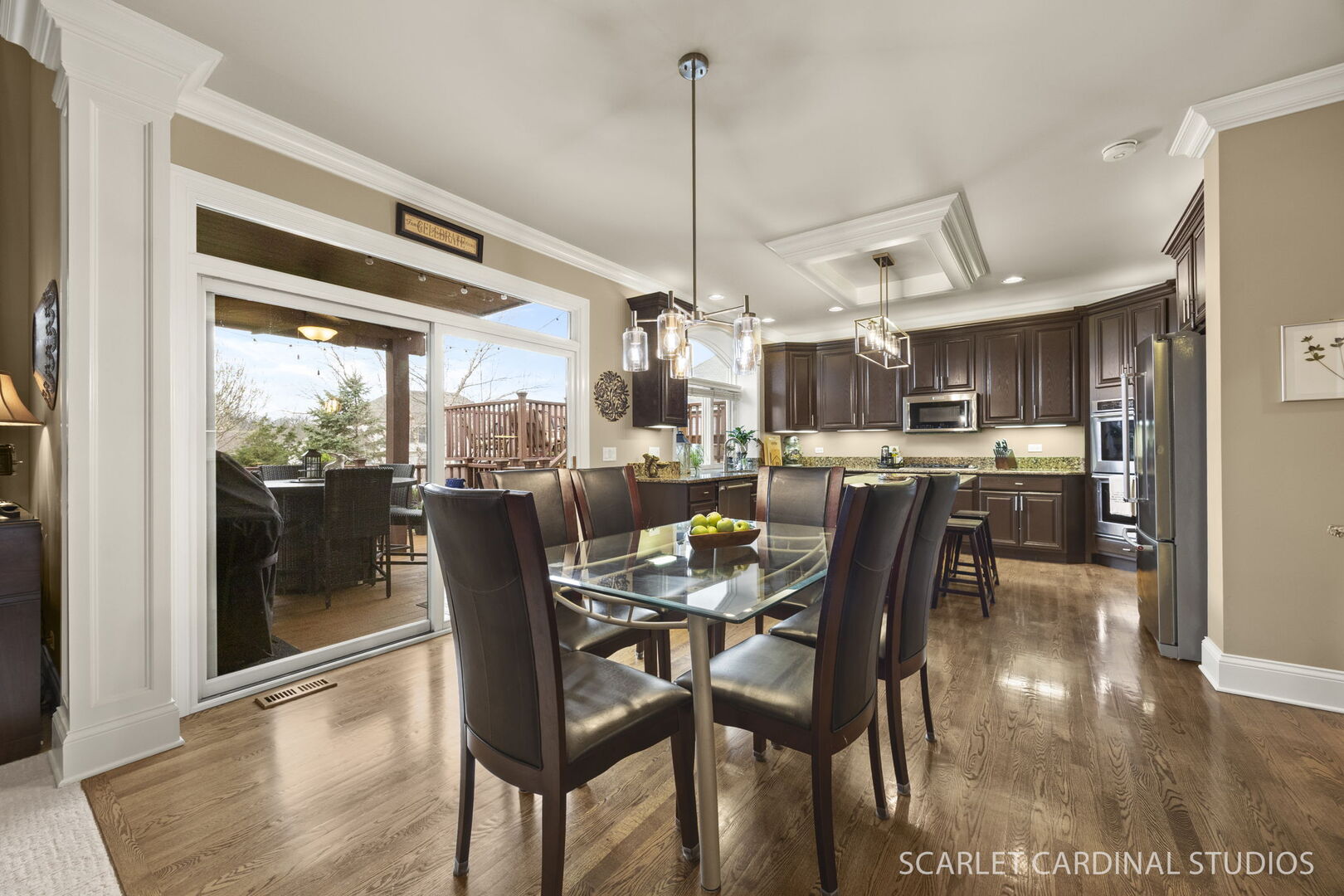 832 Deering Court, West Chicago, IL 60185