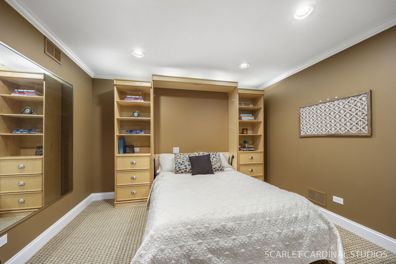 832 Deering Court, West Chicago, IL 60185