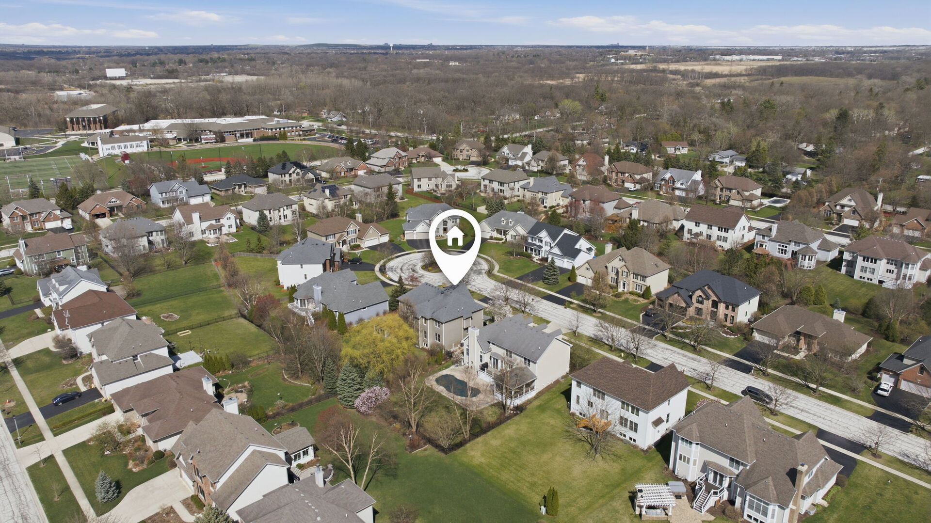 832 Deering Court, West Chicago, IL 60185