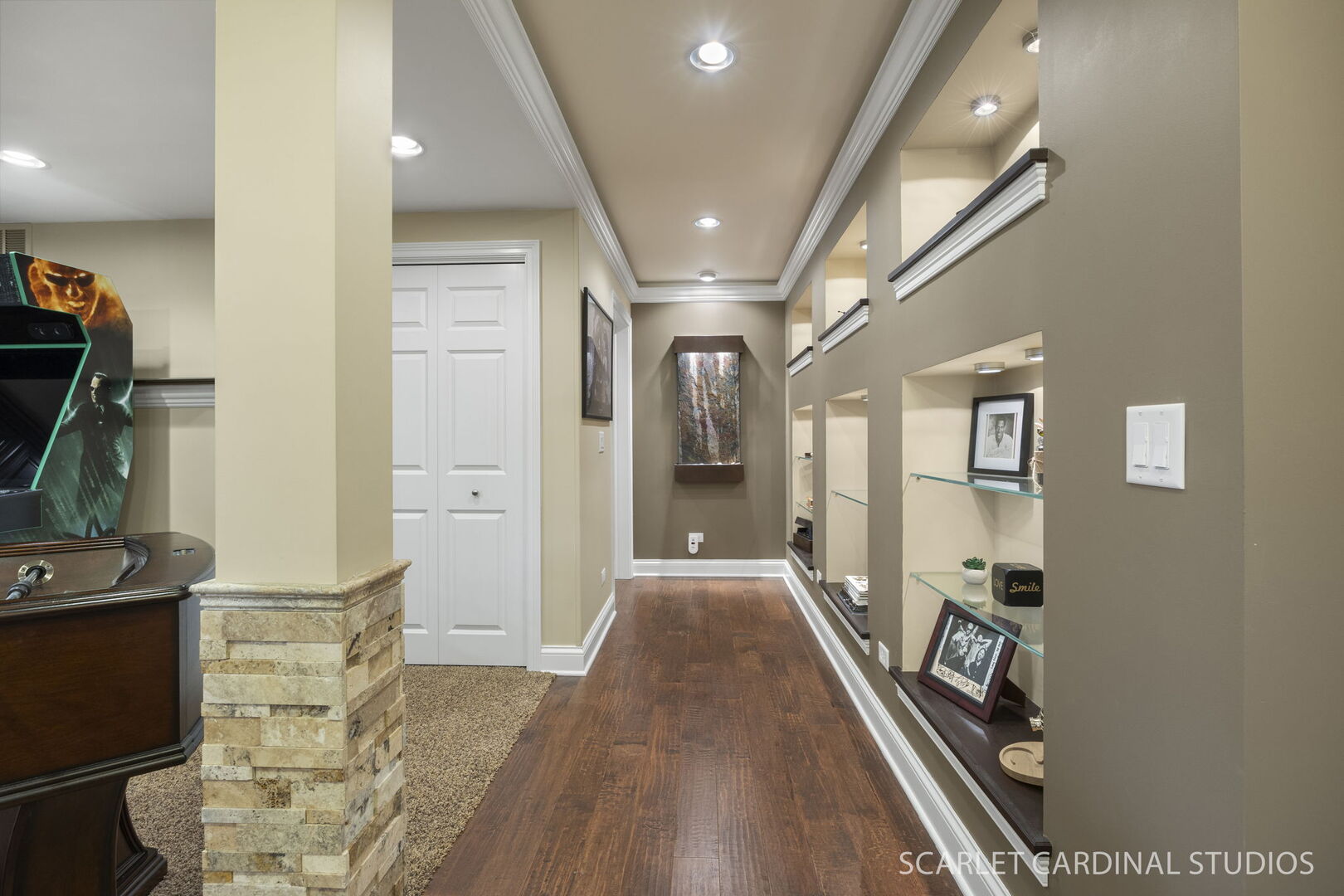 832 Deering Court, West Chicago, IL 60185