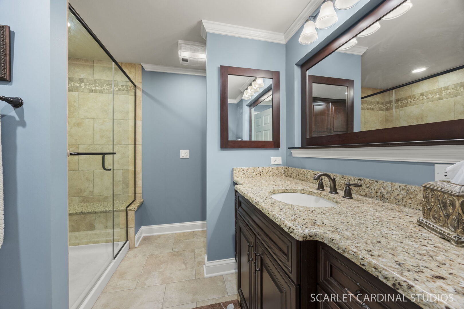 832 Deering Court, West Chicago, IL 60185