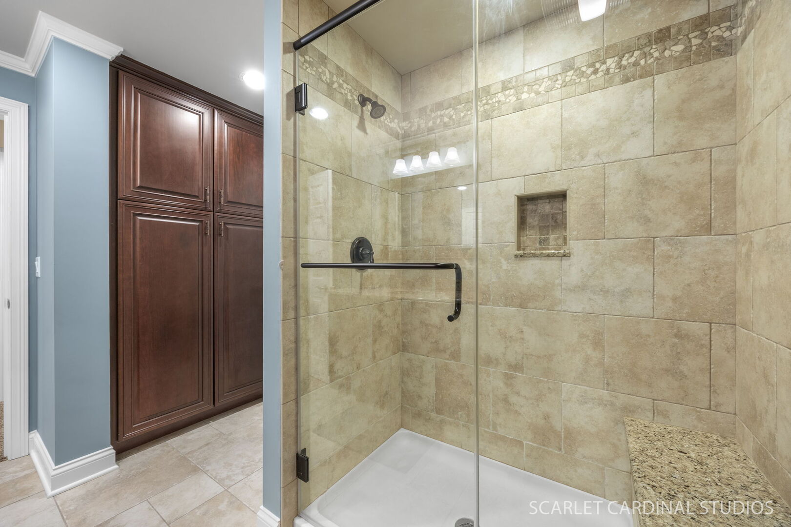 832 Deering Court, West Chicago, IL 60185