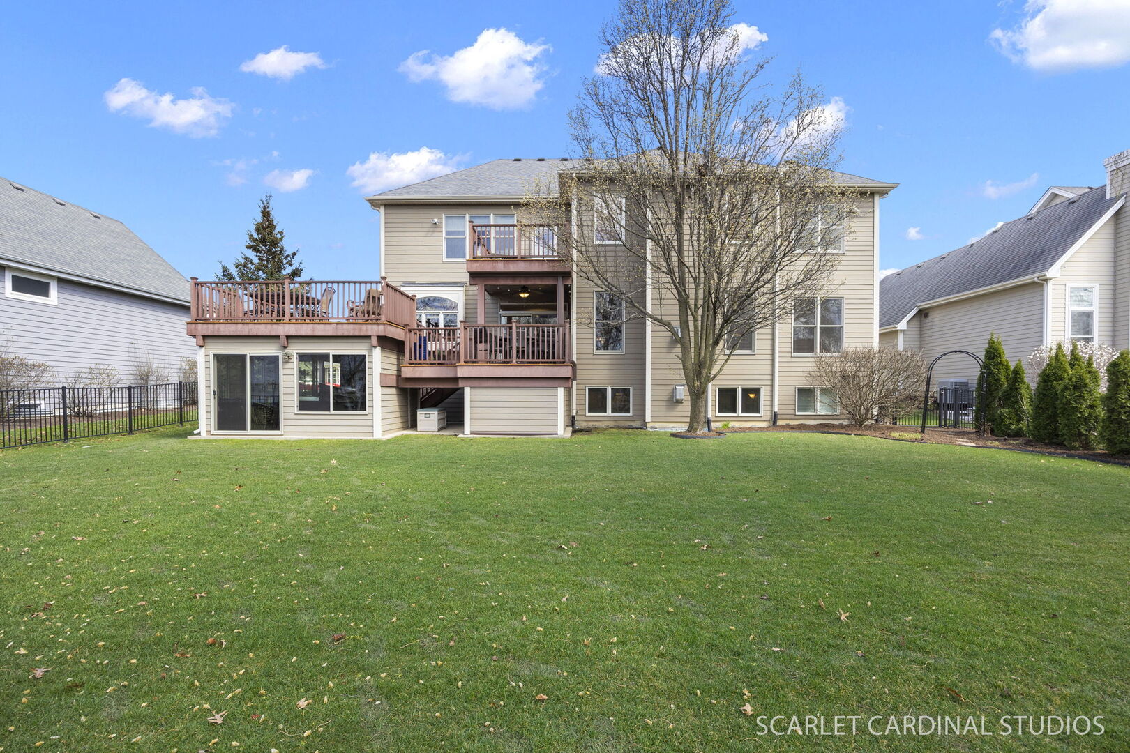 832 Deering Court, West Chicago, IL 60185