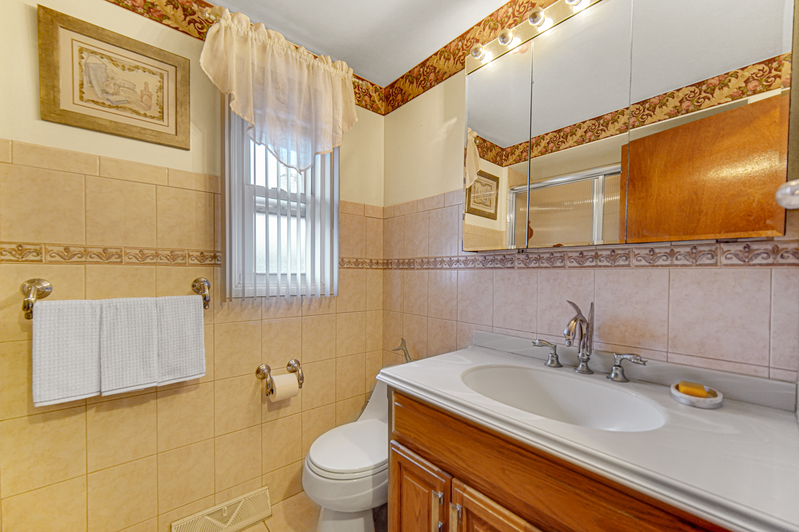 11601 S Ada Street, Chicago, IL 60643