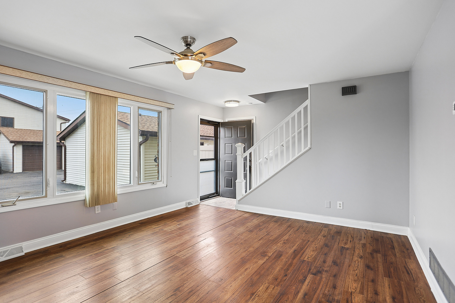 1067 Southgate Road, New Lenox, IL 60451