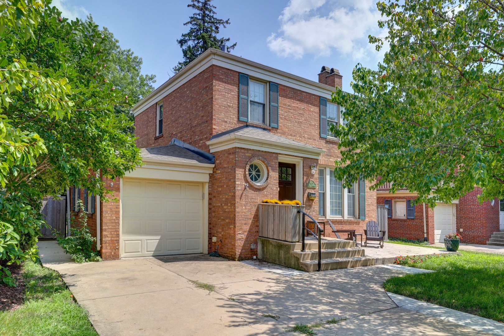 509 S Brainard Avenue, La Grange, IL 60525