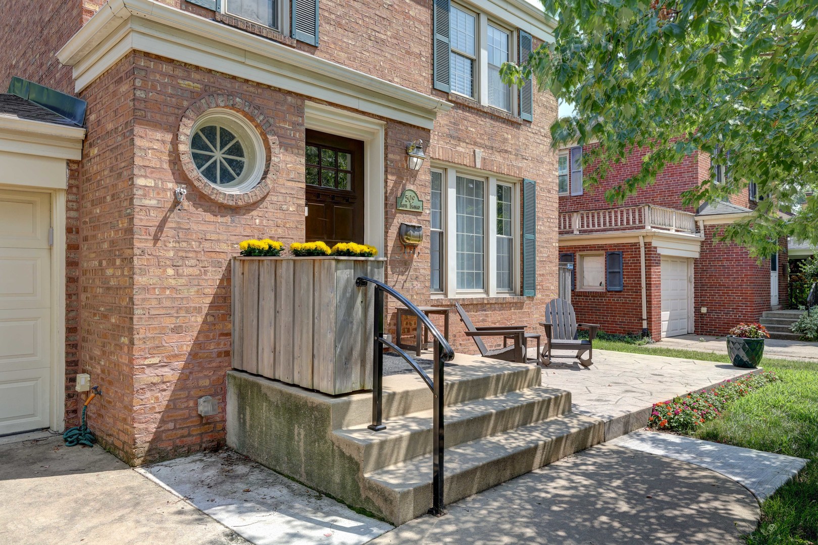 509 S Brainard Avenue, La Grange, IL 60525