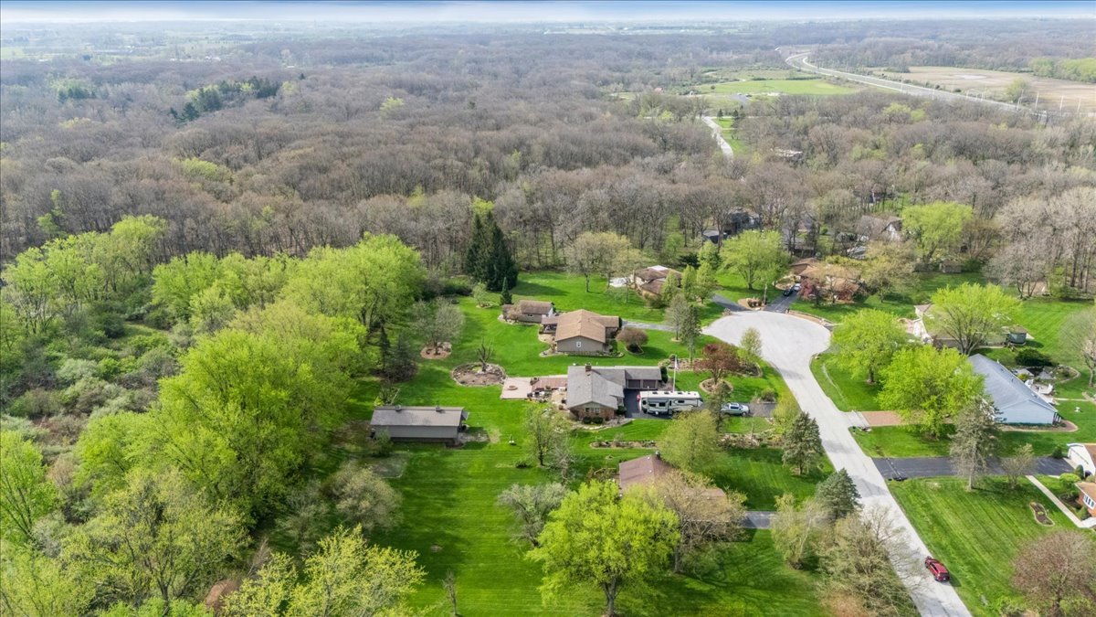 24821 S Michaels Street, Crete, IL 60417