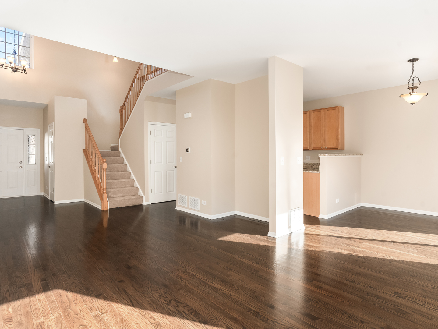 2295 STOUGHTON Drive, Aurora, IL 60502