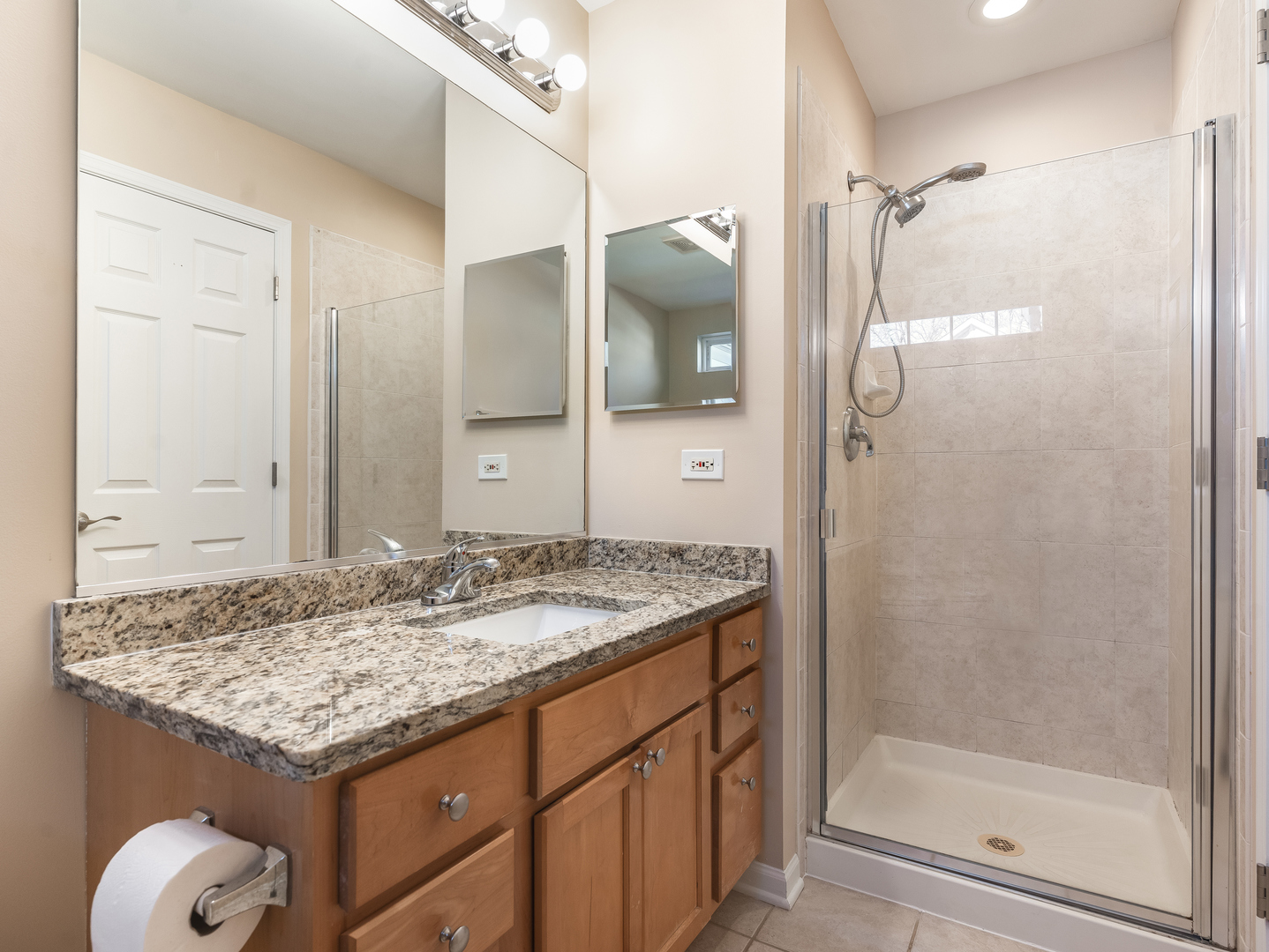 2295 STOUGHTON Drive, Aurora, IL 60502